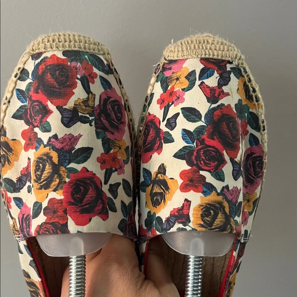 Vera Bradley Lace-Back Espadrilles Havana Rose Floral Size 10